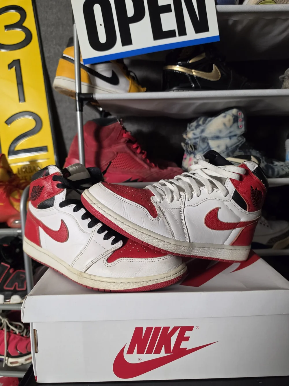 🔥 Nike Jordan 1 Heritage OG Red White Black High-Top Basketball Sneakers 10.5
